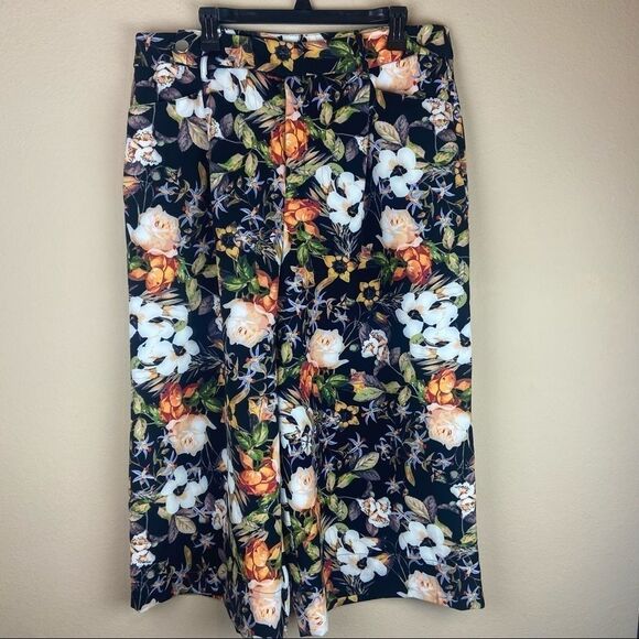 INC- Floral Print High-Rise Wide Leg Pants - Picture 3 of 9
